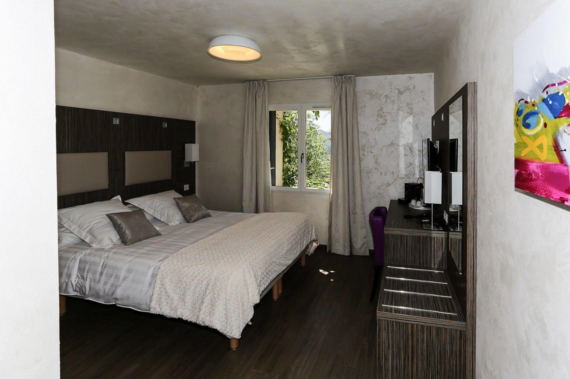 Les Olivades Hotel Gap Ngoại thất bức ảnh